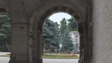 Milan anıtsal mezarlık genel bakışı. Yüksek kalite 4k görüntü