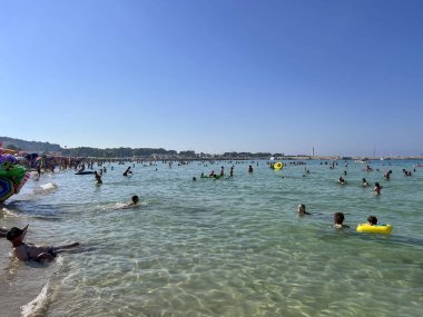 San Vito lo Capo Sicilya, 2024 07 07 plaj banyolu. Yüksek kalite fotoğraf