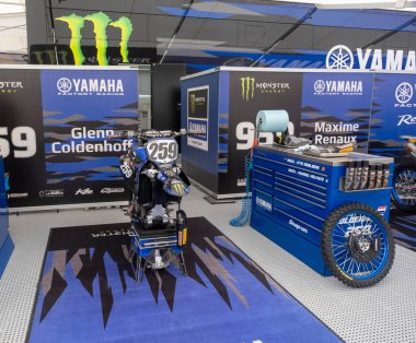 Trento, İtalya: 04 2024 MxGP Pietramurata Uluslararası Motokros Canavarı Yamaha MxGp Takımı. Yüksek kalite fotoğraf
