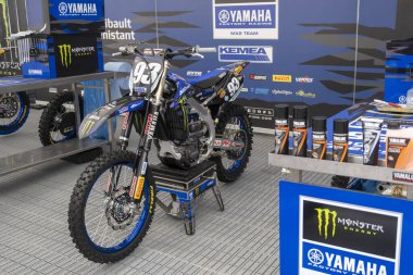 Trento, İtalya: 04 2024 MxGP Pietramurata Uluslararası Motokros Yamaha Canavar Kutusu. Yüksek kalite fotoğraf