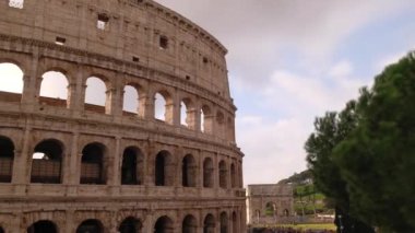 Roma 'daki kolezyum zaman atlamalı panorama. Yüksek kalite 4k görüntü