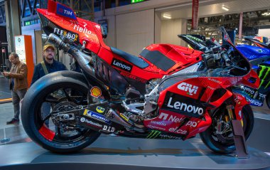 Milan, İtalya: 11 05: 2024 Eicma International bisiklet ve motosiklet şovu Ducati Desmosedici Gp24 MotoGp Francesco Pecco Bagnaia. Yüksek kalite fotoğraf