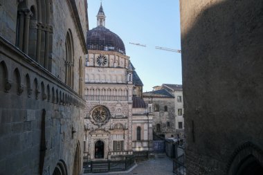 Bergamo Alta 'daki Colleoni Şapeli panoramik manzaralı. Yüksek kalite fotoğraf