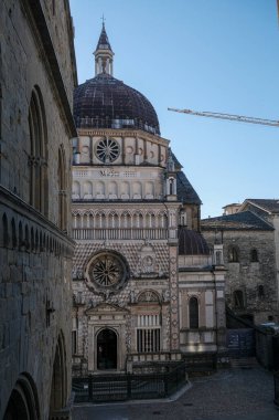 Bergamo Alta 'daki Colleoni Şapeli panoramik manzaralı. Yüksek kalite fotoğraf