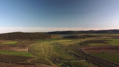 Castilla La Mancha 'nın üzerinde uçan insansız hava aracı