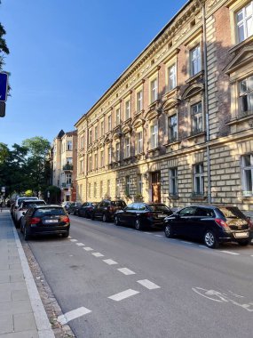 Güzel doğa ve eski kaleler  