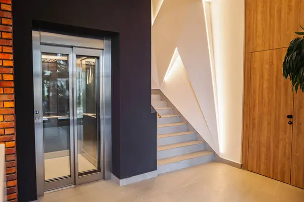 Spacefeatures Elegant Doors Add Charm Style Space Design Craftsmanship Doors — Stock Photo, Image
