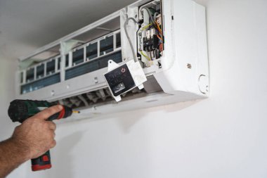 Klimaların bakımı ve bakımı.