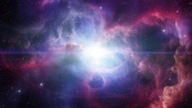 Fantezi uzay arkaplanı, mor tonlu bir nebula ve merkezinde bir yıldız. Yüksek kalite 4k görüntü