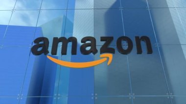 Cam ofis binasındaki Amazon logosu stok 3D animasyon sadece editoryal kullanım