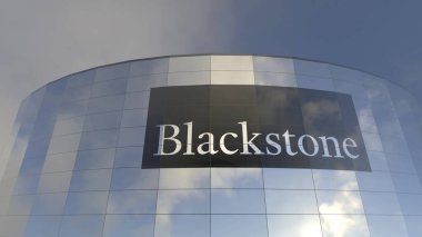 Blackstone Grup logosu Modern Şehir Merkezi Çok Uluslu İşlerin sembolü Küresel varlığı ve çok uluslu iş faaliyetlerini sembolize eden modern şehir silueti.