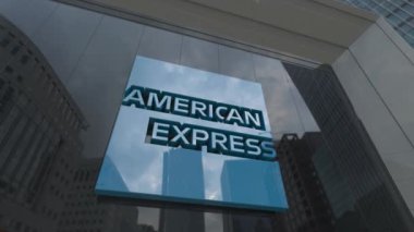 American Express Şeffaflık Kurumu Yeniden Yapılandırıldı: İş Ofislerindeki Cam Etkisi