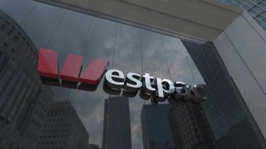 Westpac Bankacılık Aydınlatma Başarısı: İş Ofislerinde Cam Açılıyor