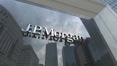 JPMorgan Chase Parlak Verimlilik: Üretici İş Ofisleri için Cam Özellikler