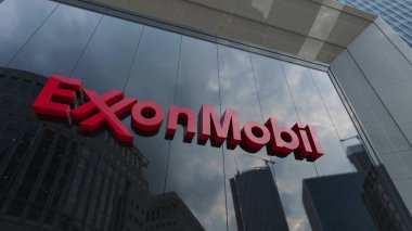 ExxonMobil Yükseltici Üretim: İş Mükemmelliği İçin Cam Özellikler