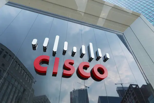 Cisco Şeffaflık Meseleleri: Başarılı Girişimler İçin Cam Özellikleri