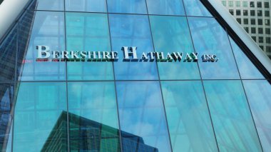 Berkshire Hathaway modern şehir merkezi ofis şirketi borsa editörü.