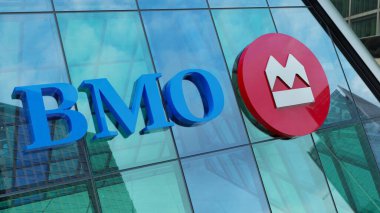 Montreal bankası, şehir merkezindeki şehir merkezi ofis şirketi borsa editörü.