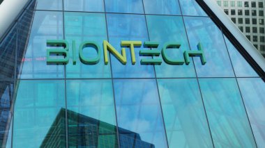 BioNTech modern şehir kulesi şehir merkezindeki ofis şirketleri borsa editörü.