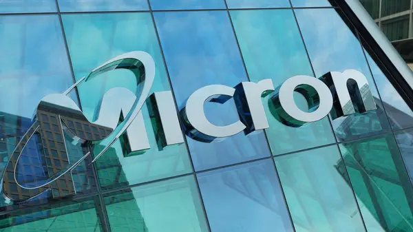 Micron Teknoloji modern şehir kulesi şehir merkezindeki ofis şirketleri borsa editörlüğü yapıyor.