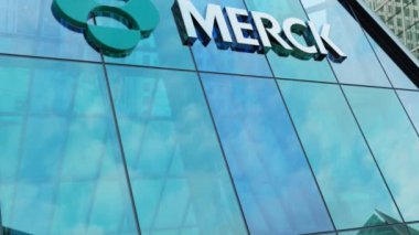 Merck Modern Şehir Merkezi Ofis Şirketi Borsa Editörü