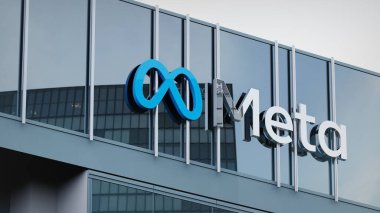 Meta Platformları Facebook Stok verileri ofis cephesi editoryal logosu üzerinde sunuldu