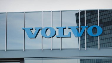 Ofis maskesinin logosunda Volvo Araba Stoku verileri sunuldu