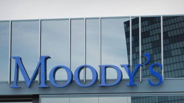 Moody 's Stock verileri ofis ön sayfasının logosunda sunulmuştur.