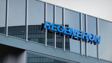 Regeneron Eczacılık Stok verileri ofis ön sayfasının logosu üzerine sunuldu