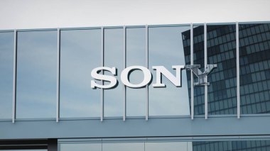 Ofis maskesinin logosunda sunulan Sony Stock verileri