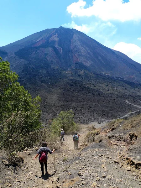 Passeio Caminhada Pelo Vulcão Pacaya Com Rochas Vulcânicas Guatemala — Fotografia de Stock