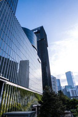 Mavi tonlarda modern ofis