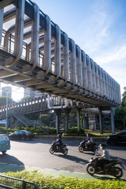 Sudirman Caddesi 'ndeki güzel yaya köprüsü..