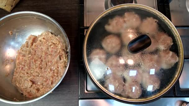 Overhead View Frying Meatballs Pan Domestic Food Pov — 图库视频影像