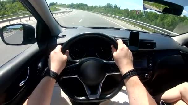Pov Man Rijden Auto Door Speedway Road Trip — Stockvideo