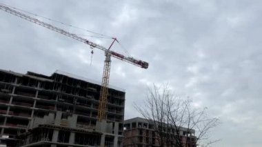 Vinç kopyalama alanı olan inşaat alanı