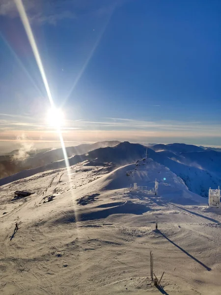 Tramonto Sopra Pista Sci Slovacchia Tatra Montagne Copiare Spazio — Foto Stock