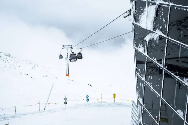 Eslovaquia Jasna Febrero 2022 Chair Lift Cabin Ski Resort Copy — Foto de Stock