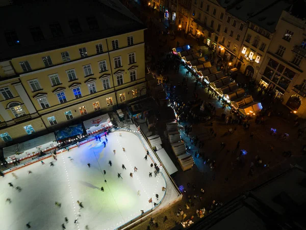 Overhead View Lviv City Center Night Christmas Fair Ski Rink — Zdjęcie stockowe