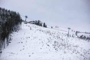 Jasna Kayak Tesisi başkanı Slovakya Tatra dağlarını kaldırıyor