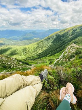 Karpat Dağlarında Turist