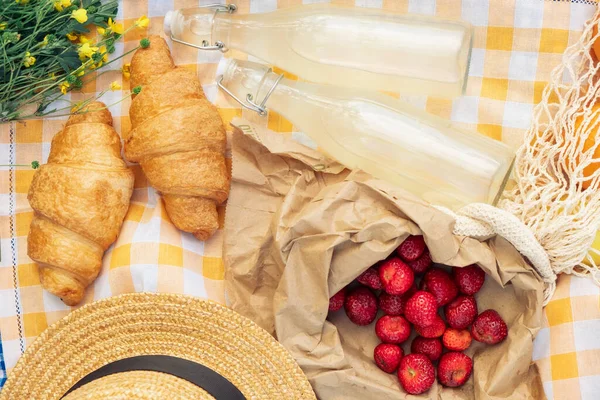 Picnic Croissants Strawberries Lemonade Orange Blanket — Stock Photo, Image