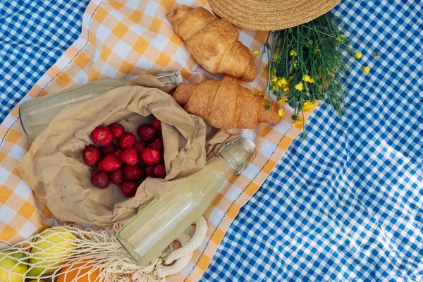 Picnic Scene Croissants Strawberries Lemonade Blue Blanket — Stock Photo, Image