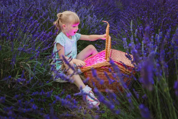 Lavender Fields Surrounding Young Girl Hat She Looks Magic Basket — Stock Photo, Image