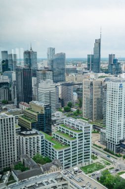 Çarpıcı hava manzarası Uyarır gökdelenleri.
