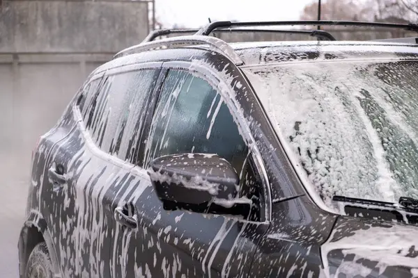 Oto Yıkama 'da yıkanan SUV kopyalama alanı