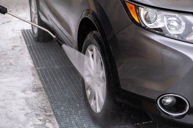 Oto Yıkama 'da yıkanan SUV kopyalama alanı