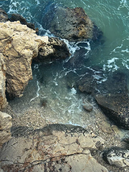 Deniz, Kum ve Kayaların Havadan Görünümü