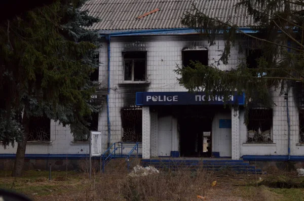 Borodyanka. Kyiv bölgesi. Rus birliklerinin bombardımanı sonucu yok edilen bir karakol..