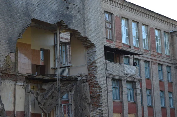 Kostyantynivka Regione Donetsk Ucraina Agosto 2022 Una Conchiglia Russa Colpisce — Foto Stock